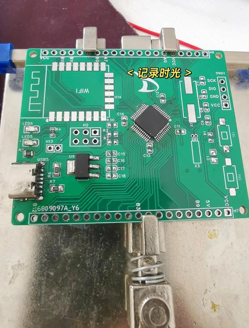 电路板焊接的时候焊盘掉了怎么办?