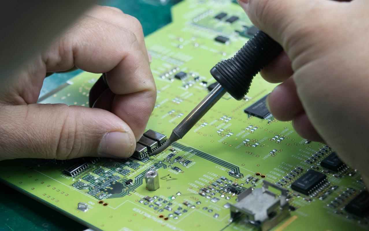 焊电路板用什么